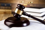 如何在职场中保障女性员工生育权益与职业发展的平衡策略